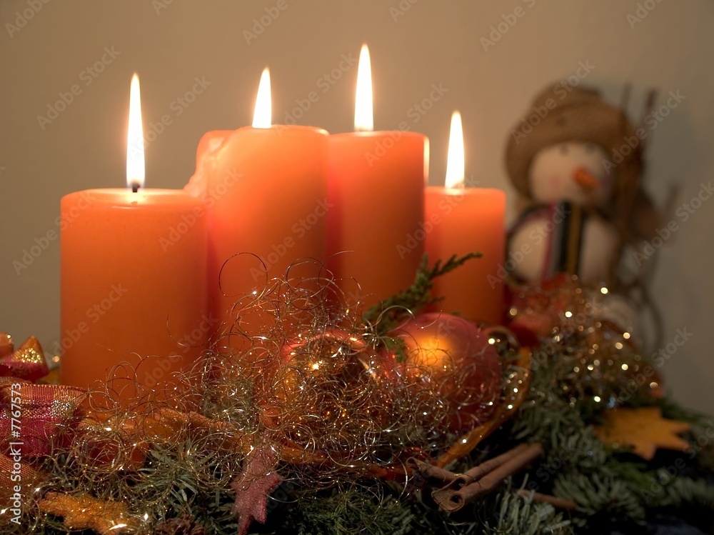 Adventskerzen zur Weihnachtszeit Adventskerzen zur Weihnachtszeit