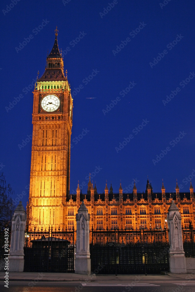 Obraz premium Big Ben de nuit