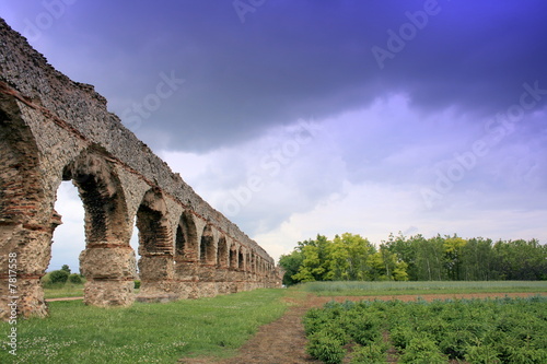 acqueducs romain
