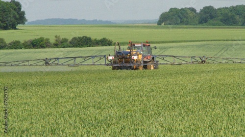 Pulvérisation de pesticides photo
