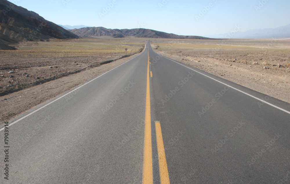 Road in Death Valley national park