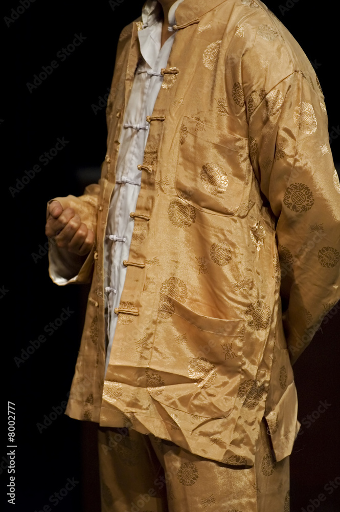Actor in Chinese clothes
