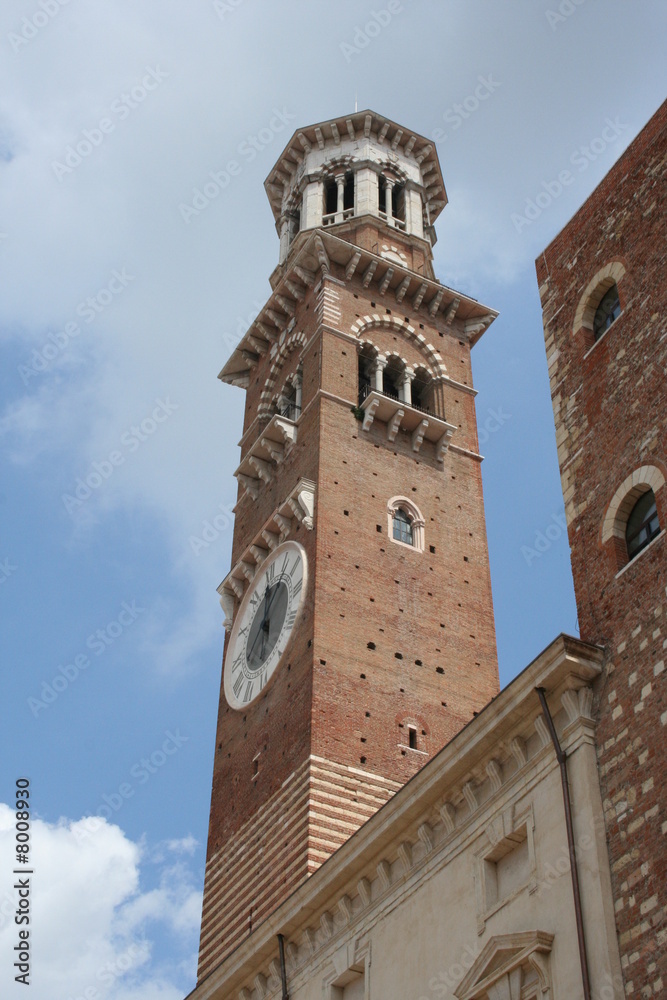Torre Dei Lamberti Verona