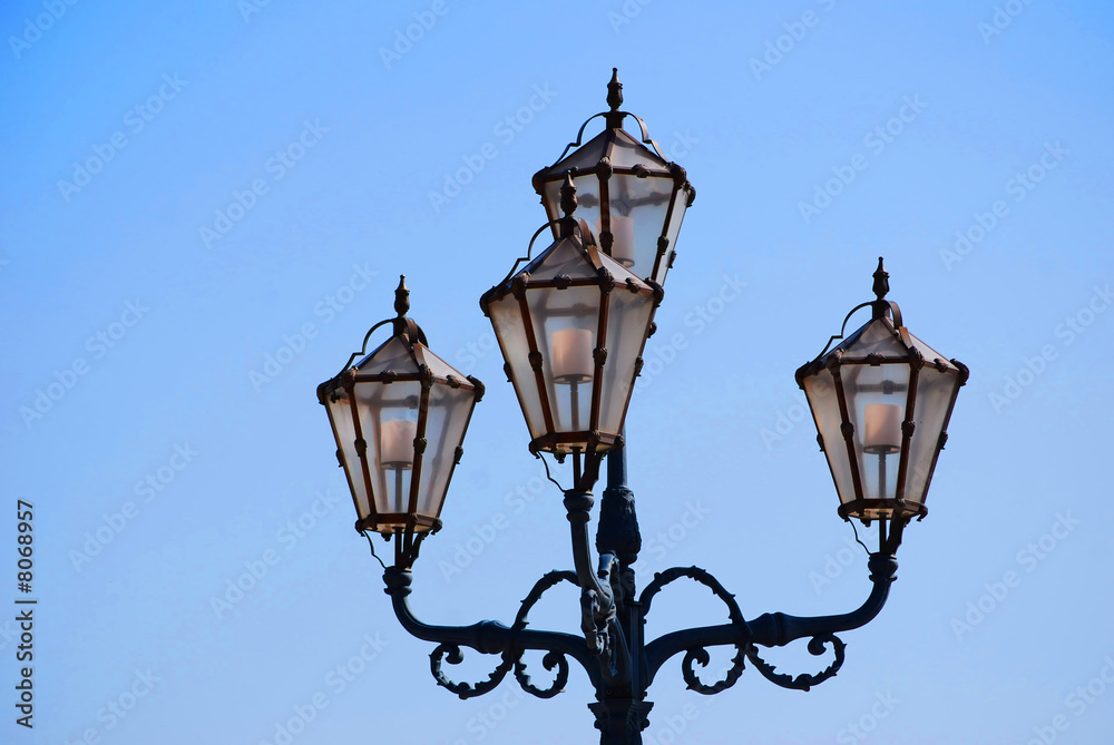 Old streetlamp in Vienna