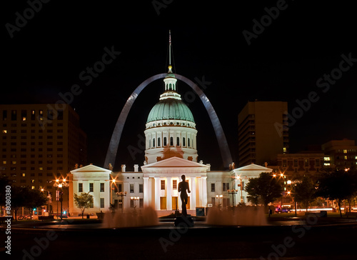 St Louis - old court house at night