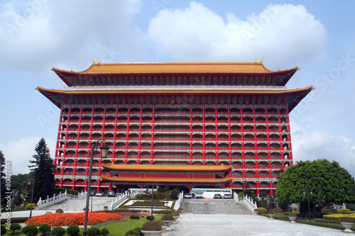 Obraz na płótnie Chinese style hotel - Grand Hotel in Taipei , Taiwan w salonie