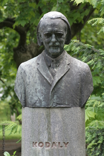 busto del musicista Zoltán Kodály