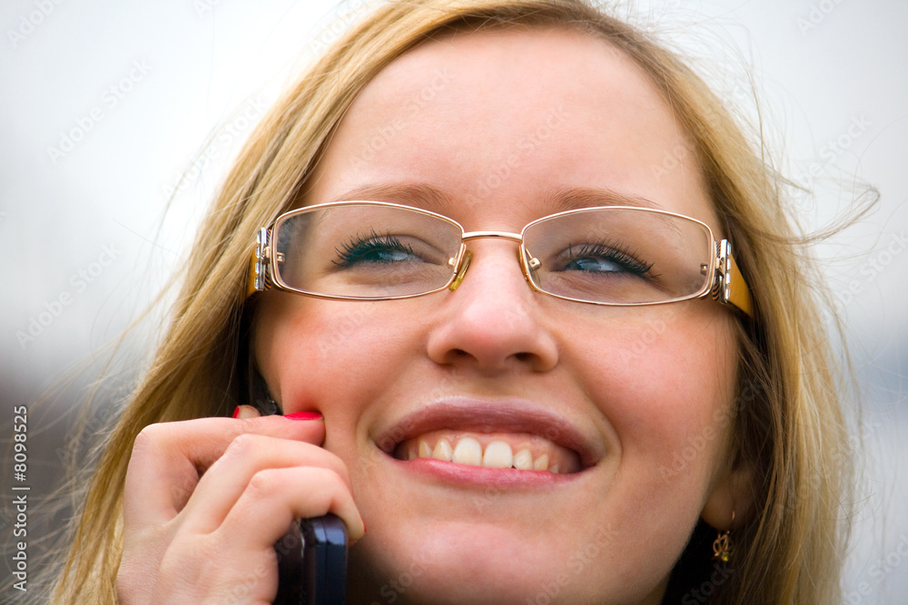 Phone conversation of the young blonde girl Phone conversation of the young blonde girl