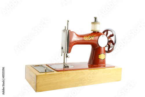 sewing machine isolated on white background