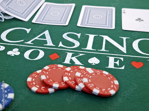 poker spiel set, chips und karten, casino games