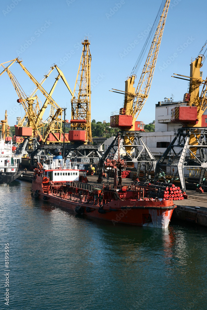 Loading of the ships in port Loading of the ships in port