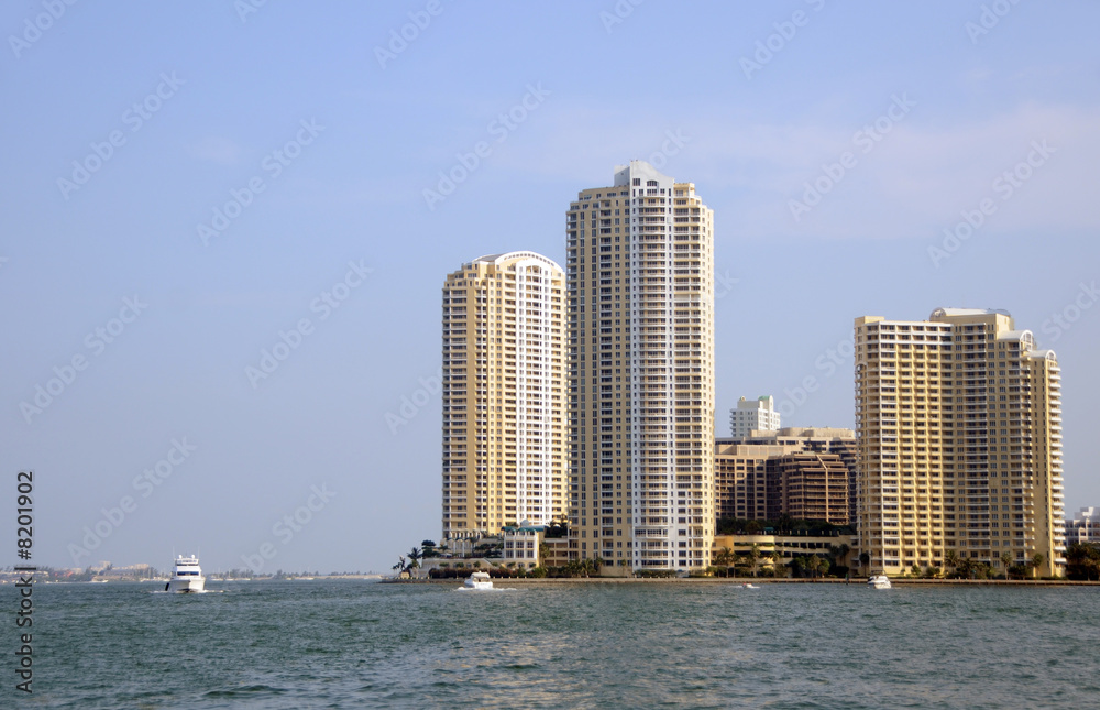 Fototapeta premium Waterfront living