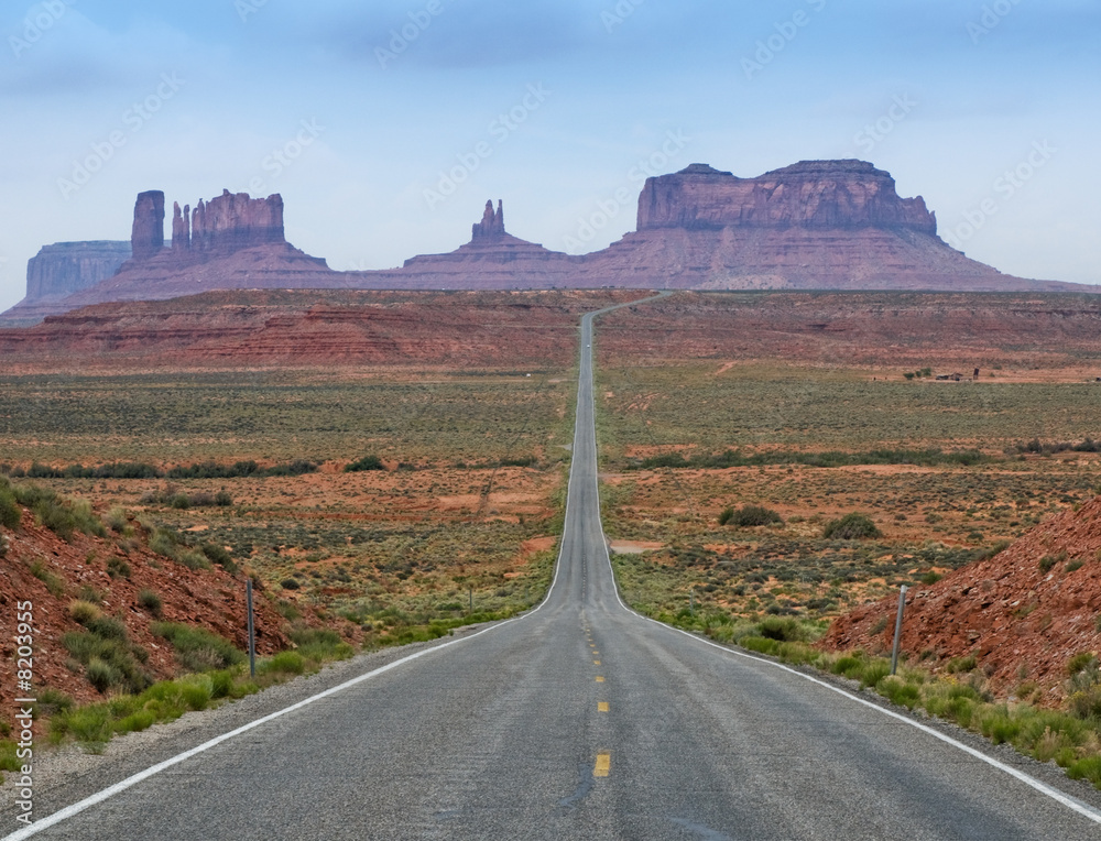 The Road to Monument Valley, Utah, USA