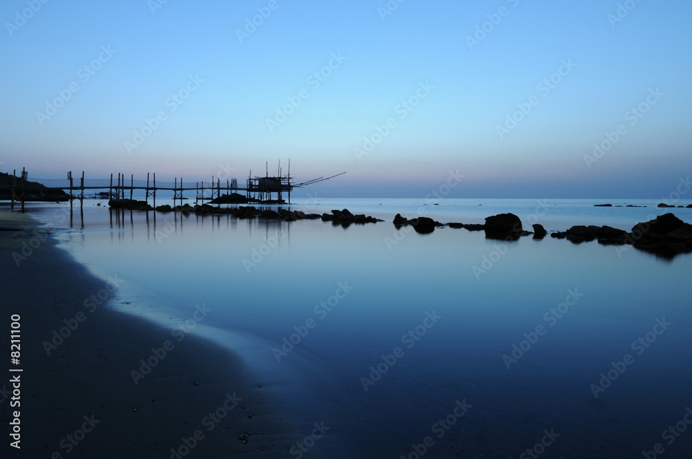 Fototapeta premium Trabocco all'alba 
