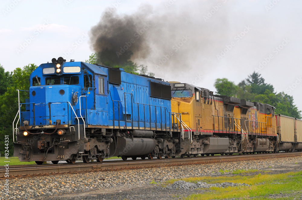 Fototapeta premium Dymny olej napędowy