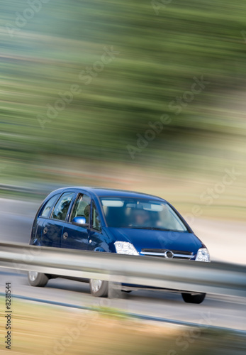 Auto in velocità