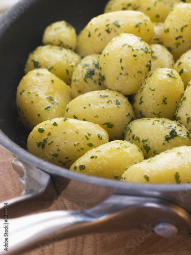 Buttered New Potatoes with Parsley