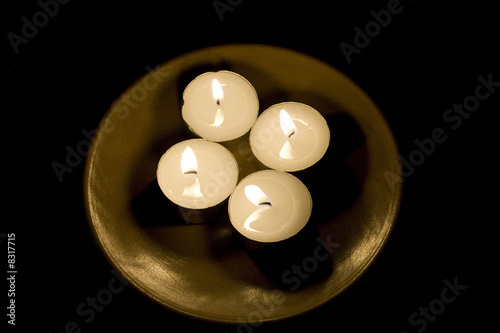 4 bougies disign