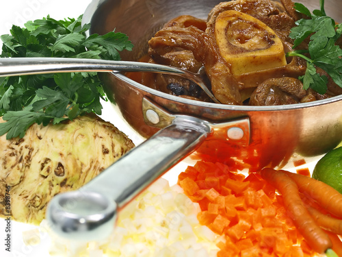 ossobuco,geschmorte kalbshaxe,klassische italienisch photo