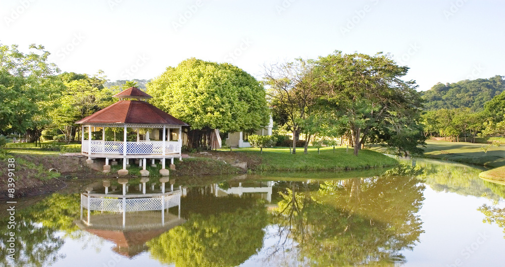 Obraz premium Gazebo on the Lake