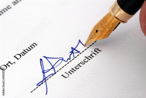 Unterschreiben