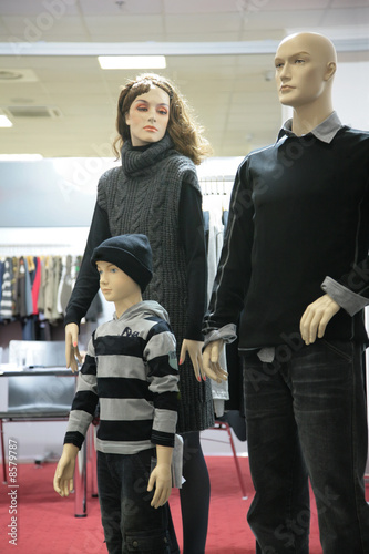mannequin family in shop