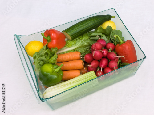 Refrigerator vegetable drawer one
