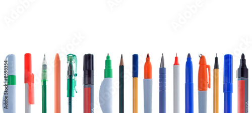 Alignment of different kinds of writing instruments