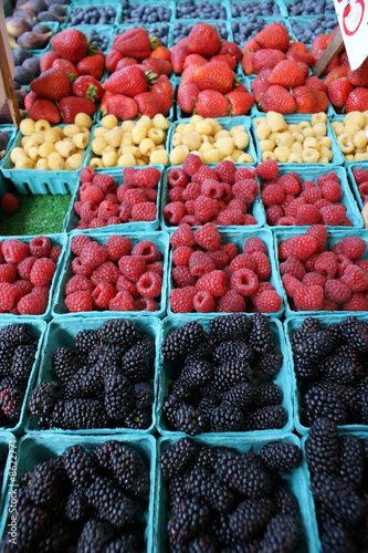 Obraz na płótnie Assorted Berries