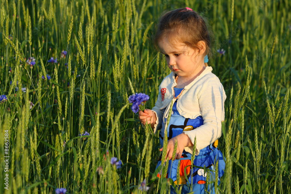 Small girl in rye