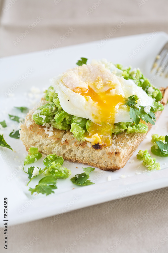 Fresh broadbean toast