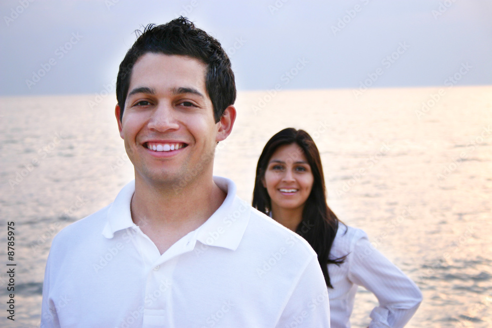 Obraz premium Young People at the Beach