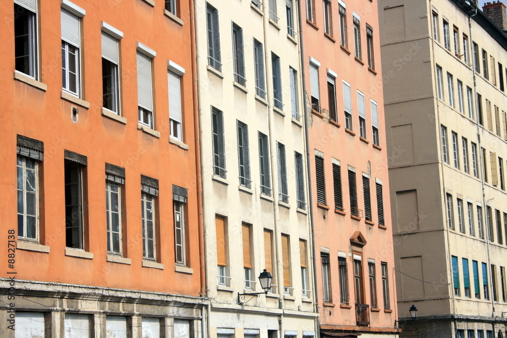 Fototapeta premium façades d'immeubles