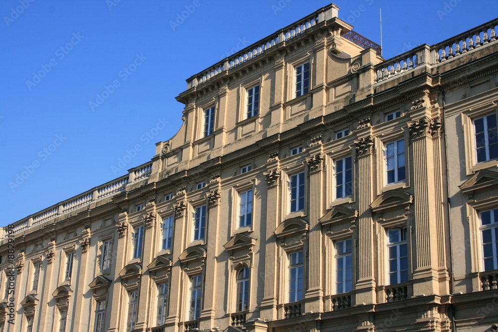 façade du palais