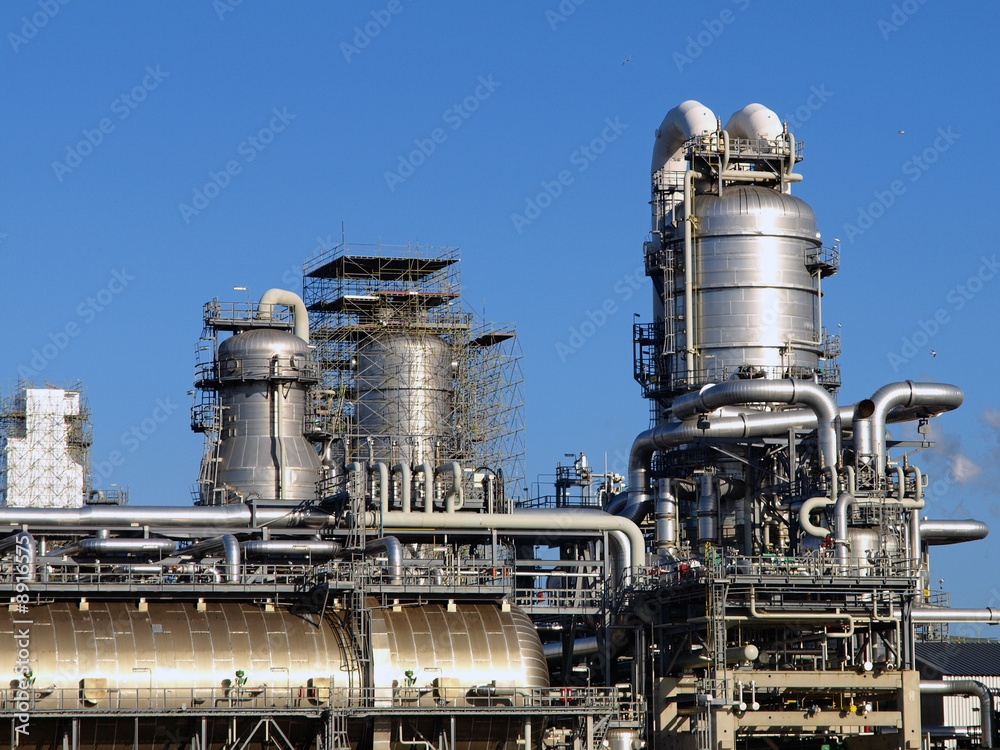 Refinery plant