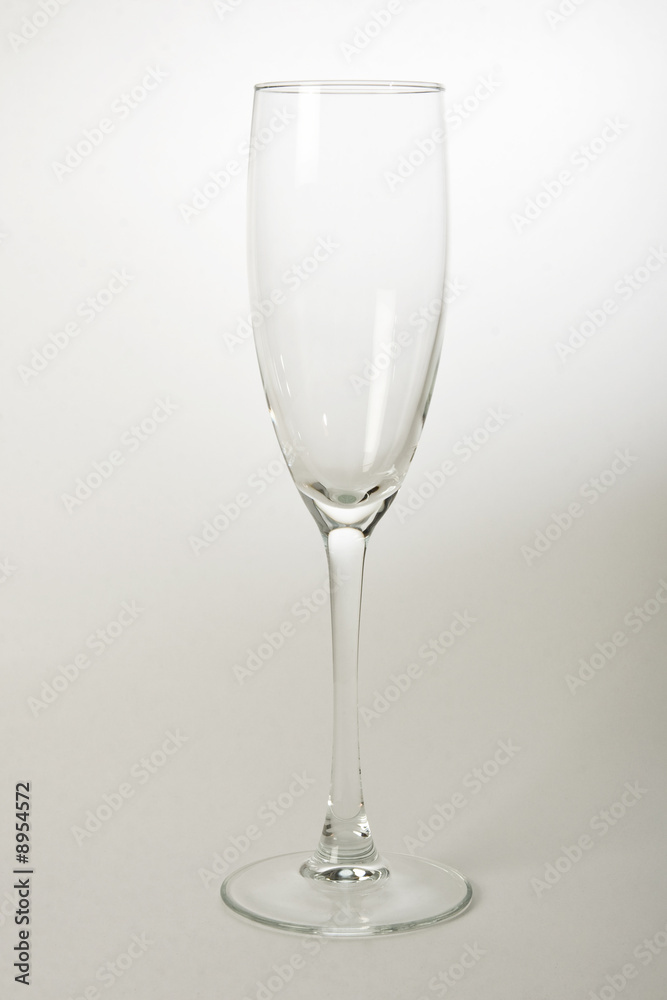 clean wineglass