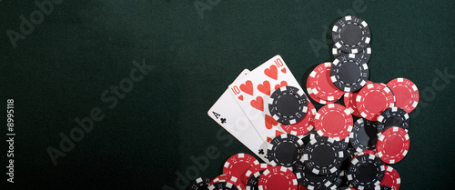 Fotografia Casino chips and texas holdem poker cards. Vegas concept