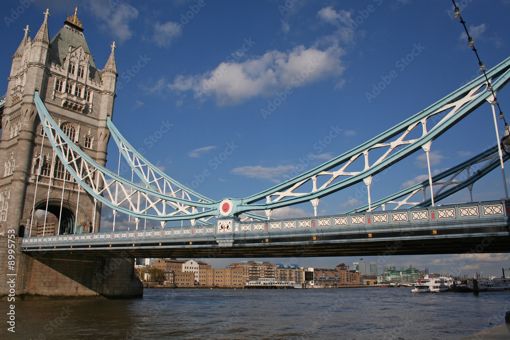 Fototapeta premium Le Tower Bridge de Londres