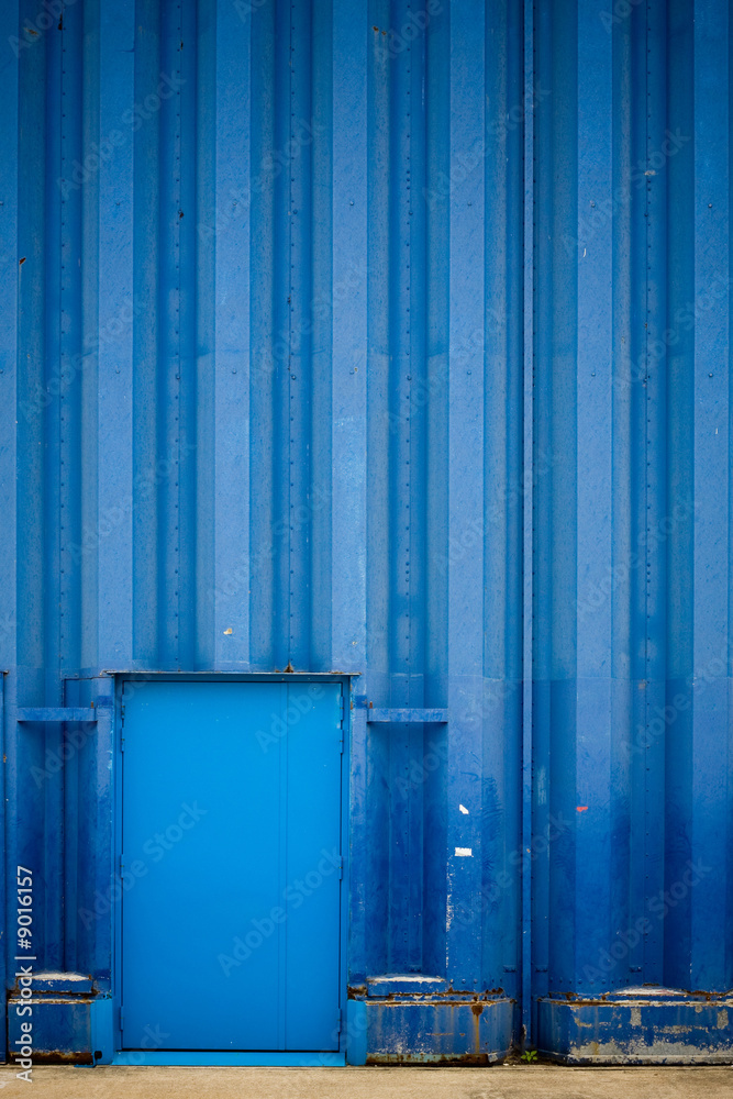 hangar tole porte stockage bleu construction quai usine hangar tole porte stockage bleu construction quai usine