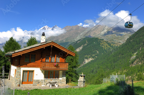 Châlet dans les Alpes - Suisse