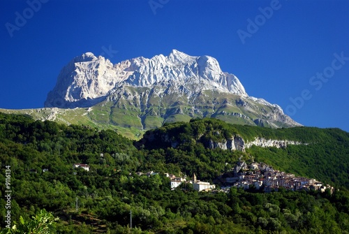 Tablou canvas Gran Sasso; Corno Piccolo (2655 mt) e Pietracamela