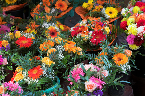 Fototapeta Naklejka Na Ścianę i Meble -  closeup picture of flowers and plants in pots on a market