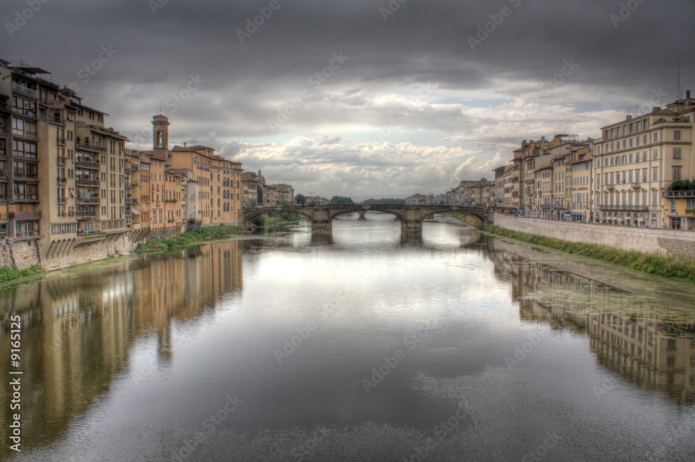 Firenze, Fiume Arno