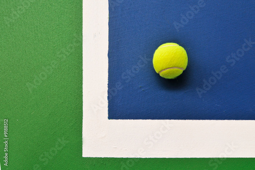 Tennis ball just on the line © Sto