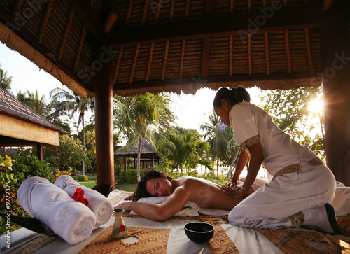 White woman on massage in Bali salon