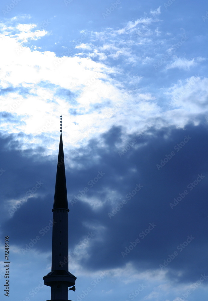 Obraz premium sunny sky and mosque