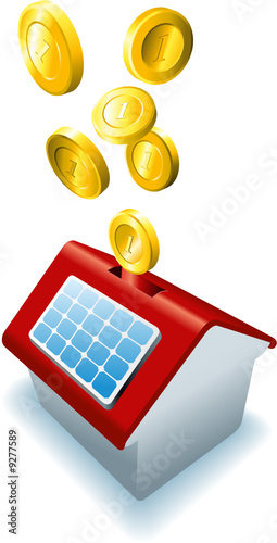 Haus mit Solarzellen als Spardose mit Münzen