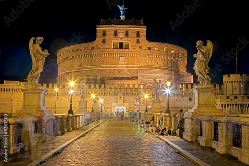 Engelsburg in Rom bei Nacht