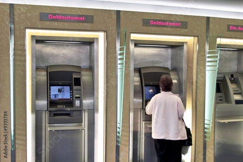 geld abheben