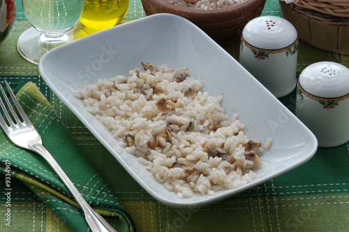 Risotto con poveracce o pavarazze - Primi Emilia Romagna photo